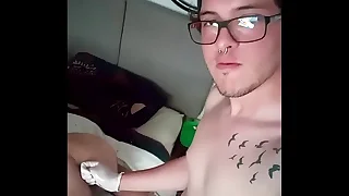 McPuppy - Fisting an Italian Pal